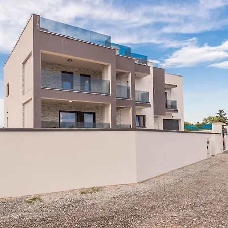 Nika Zadarvillas Villa