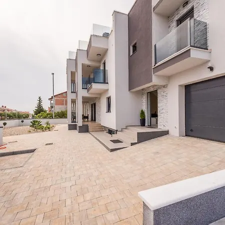 Villa Nika Zadarvillas