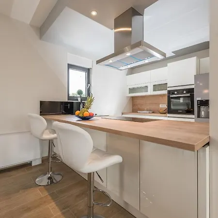 Villa Nika Zadarvillas *