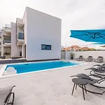 Villa Nika Zadarvillas *