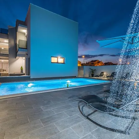 Вілла Nika Zadarvillas Задар