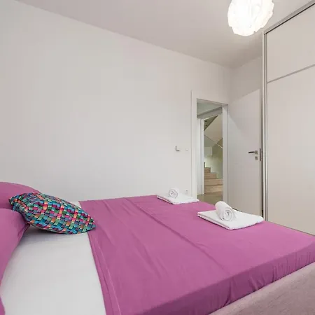 Nika Zadarvillas * Zadar