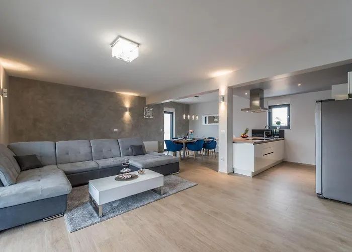 Nika Zadarvillas Villa